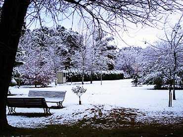 nieve-pareja