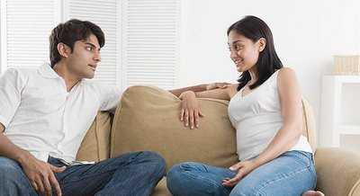 Couple-Talking