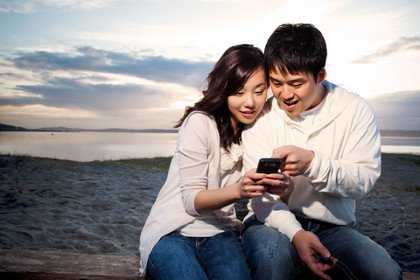 pareja smartphone2